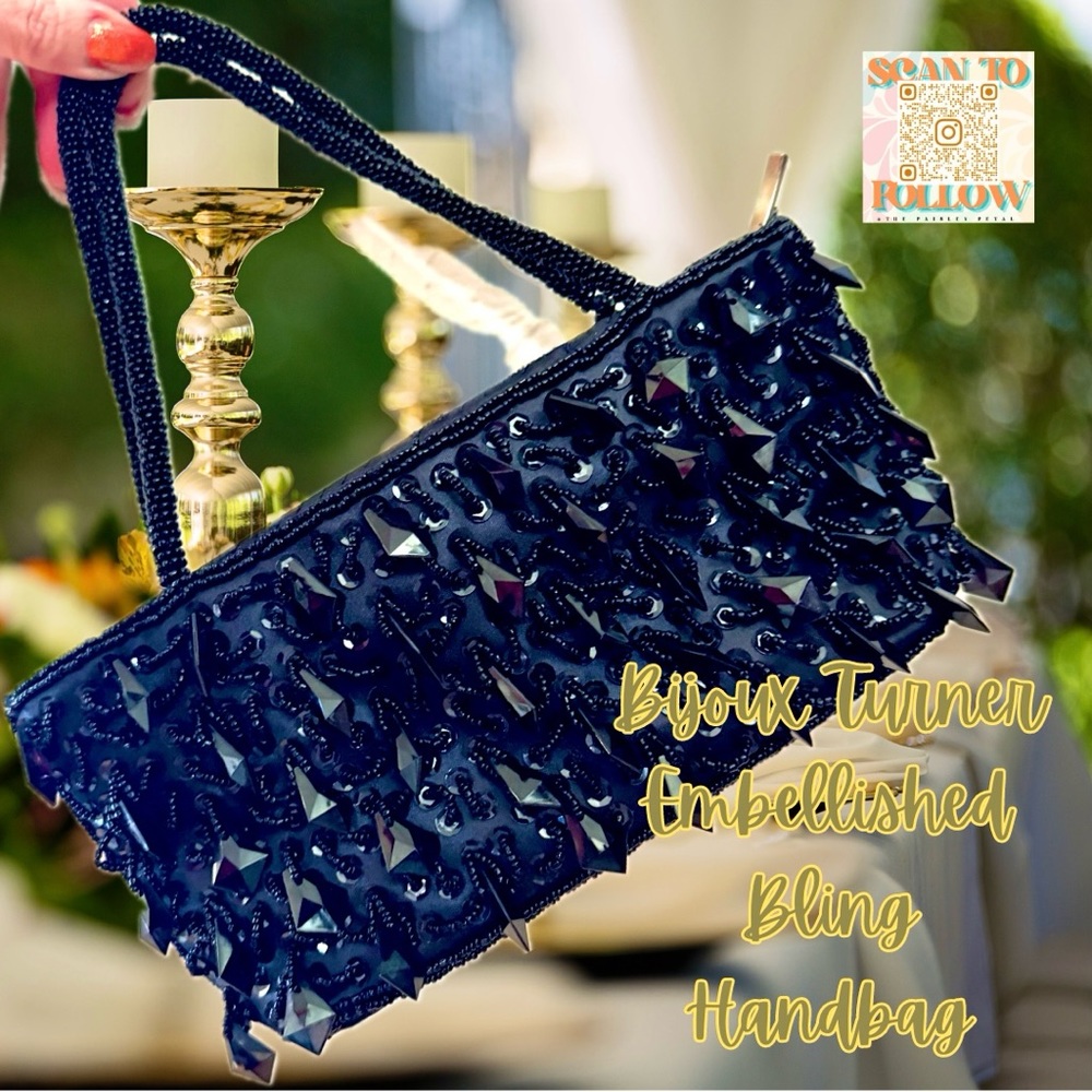 BIJOUX TERNER ELEGANT BEADED CLUTCH